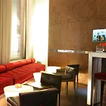 Sina The Gray Hotel