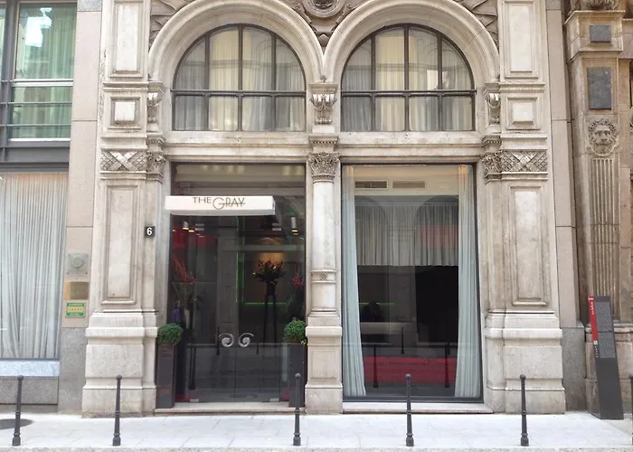 Sina The Gray Milán