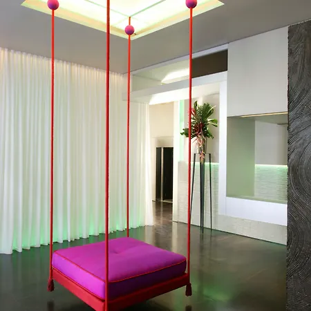 Otel Sina The Gray 5*